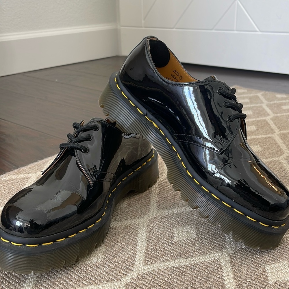 Dr Martens Black Patent Oxford